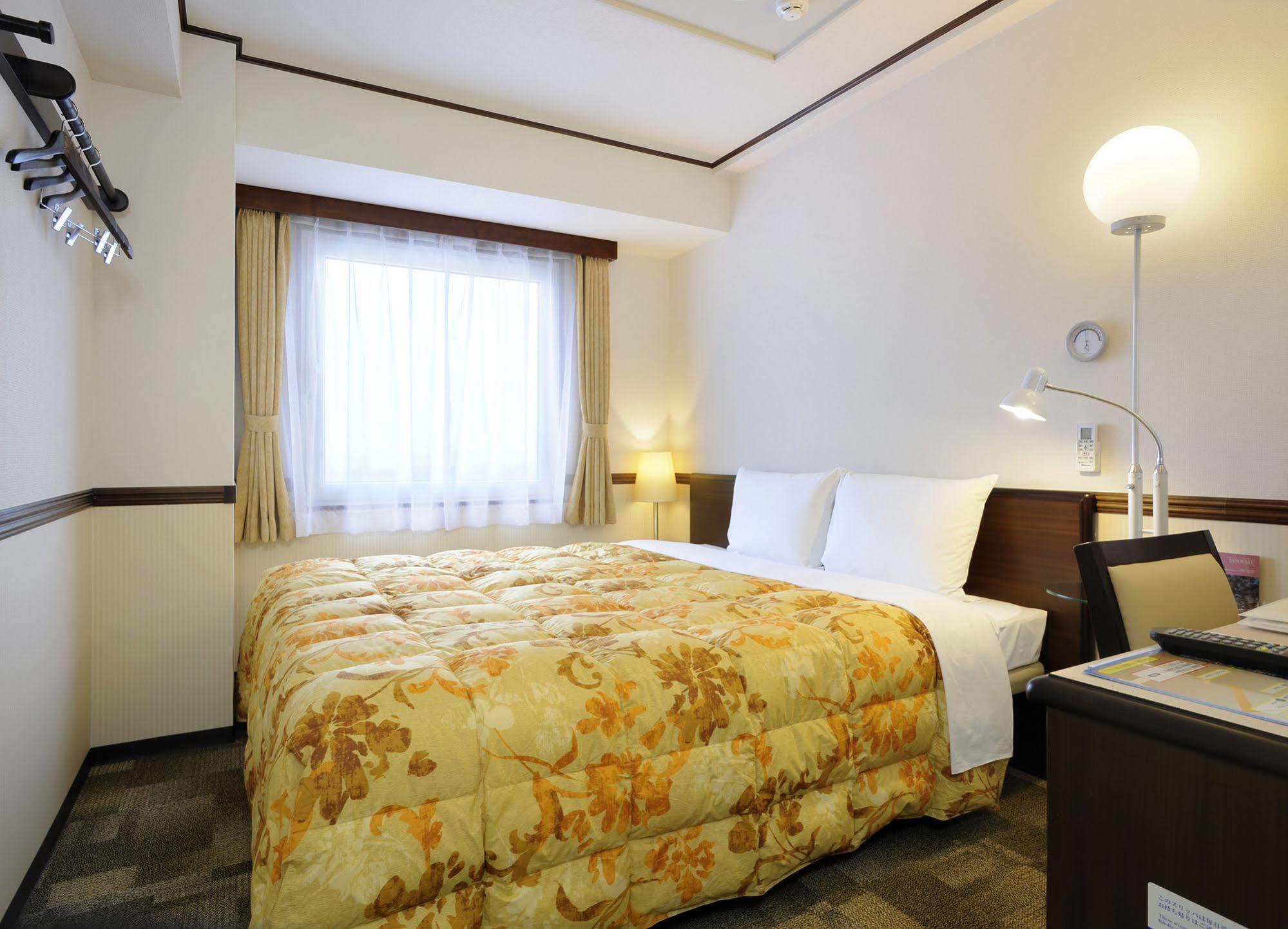 Toyoko Inn Kokura-Eki Minami-Guchi Kitakjúšú Exteriér fotografie